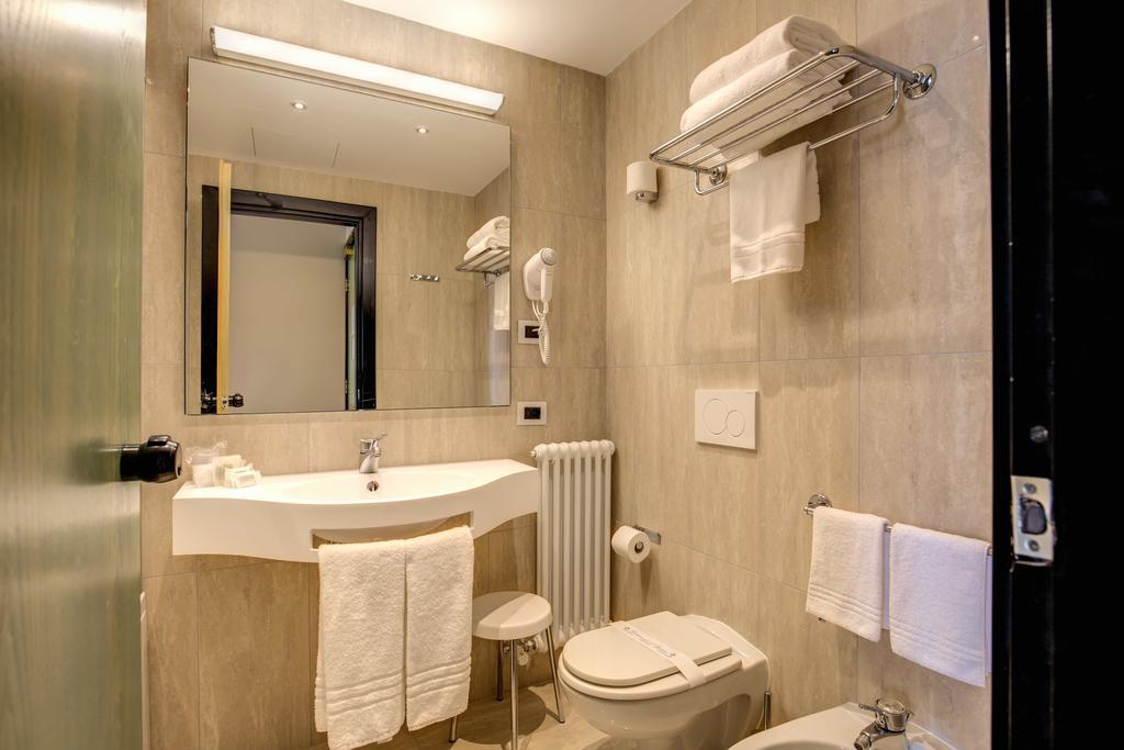 Albergo Firenze Como Ngoại thất bức ảnh