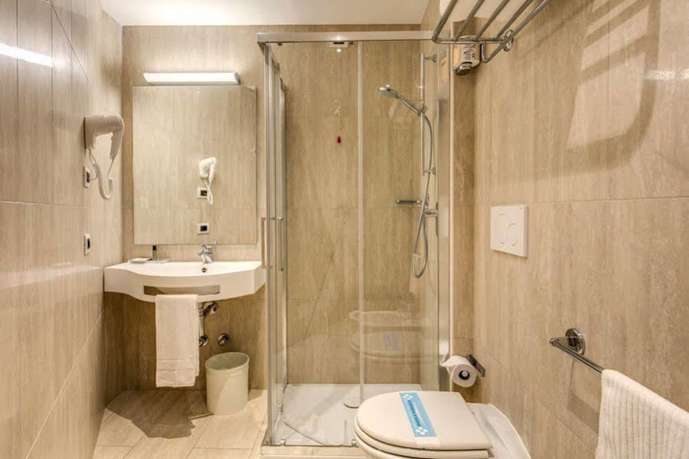 Albergo Firenze Como Ngoại thất bức ảnh